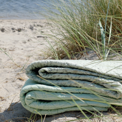 Chic Antique Aix Quilt m. m�lkedrengestriber L180/B130 cm Verte og hvid