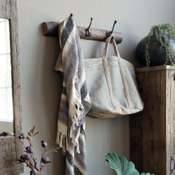 Chic Antique, Knagerkke m. 3 knager, L68 cm. 